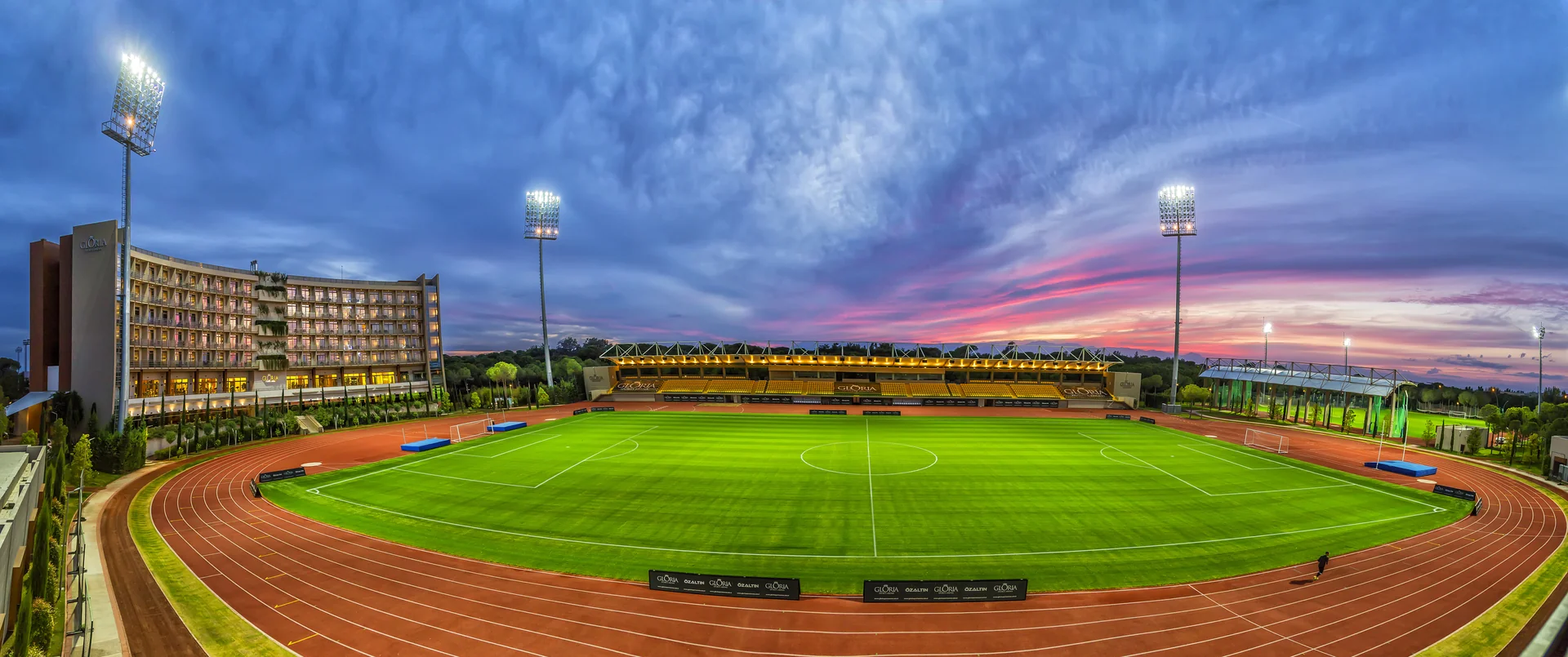 Gloria Sports Arena